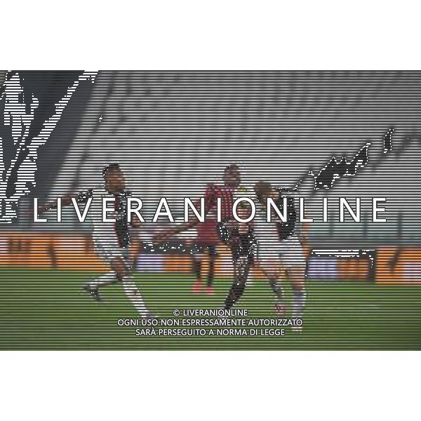 Juventus - Milan Semifinale ritorno Coppa Italia Tim Cup Juventus Stadium Torino 12.06.2020 - partita giocata a porte chiuse emergenza coronavirus Nella foto rafael leao e mathhijs de ligt ©Agenzia Aldo Liverani Sas