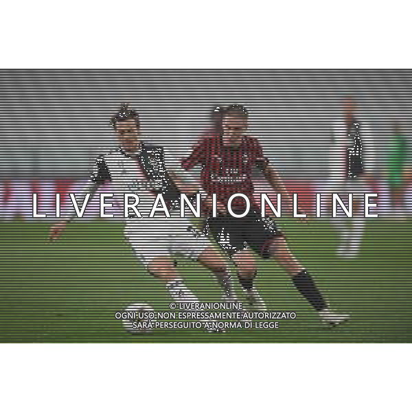 Juventus - Milan Semifinale ritorno Coppa Italia Tim Cup Juventus Stadium Torino 12.06.2020 - partita giocata a porte chiuse emergenza coronavirus Nella foto federico bernardeschi e andrea conti ©Agenzia Aldo Liverani Sas