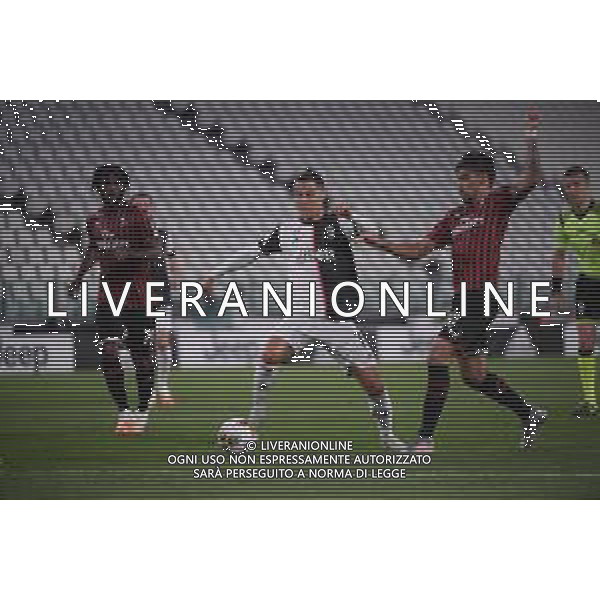 Juventus - Milan Semifinale ritorno Coppa Italia Tim Cup Juventus Stadium Torino 12.06.2020 - partita giocata a porte chiuse emergenza coronavirus Nella foto cristiano ronaldo con Lucas paqueta\' e franck kessie\' ©Agenzia Aldo Liverani Sas
