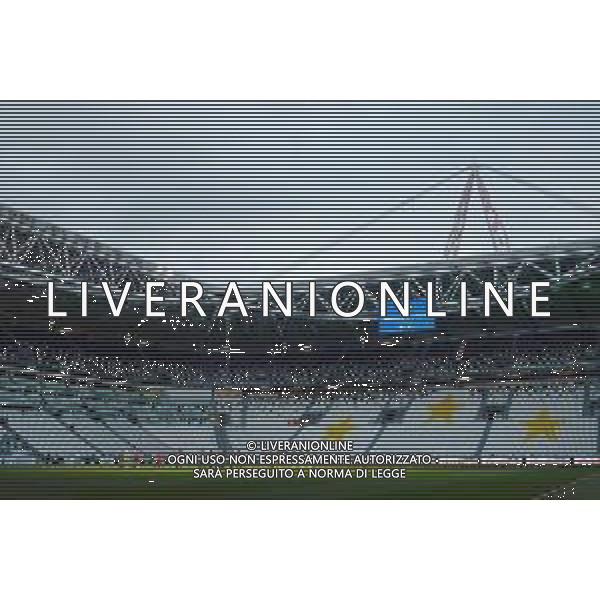 Juventus - Milan Semifinale ritorno Coppa Italia Tim Cup Juventus Stadium Torino 12.06.2020 - partita giocata a porte chiuse emergenza coronavirus Nella foto gli spalti vuoti senza tifosi - minuto di silenzio per le vittime della pandemia da covid-19 ©Agenzia Aldo Liverani Sas