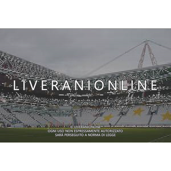 Juventus - Milan Semifinale ritorno Coppa Italia Tim Cup Juventus Stadium Torino 12.06.2020 - partita giocata a porte chiuse emergenza coronavirus Nella foto gli spalti vuoti senza tifosi - minuto di silenzio per le vittime della pandemia da covid-19 ©Agenzia Aldo Liverani Sas