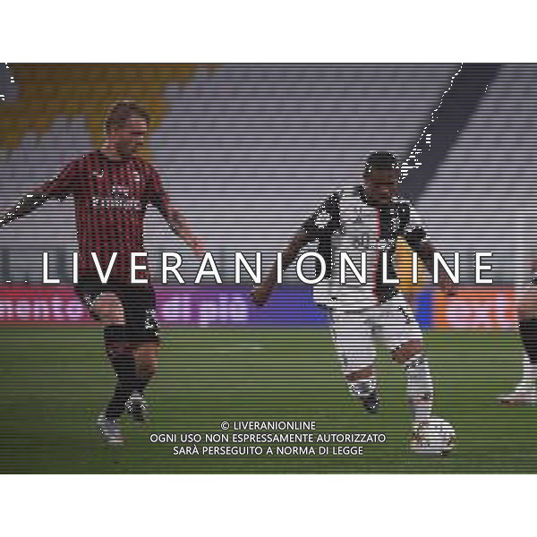 Juventus - Milan Semifinale ritorno Coppa Italia Tim Cup Juventus Stadium Torino 12.06.2020 - partita giocata a porte chiuse emergenza coronavirus Nella foto simon kjaer e douglas costa ©Agenzia Aldo Liverani Sas