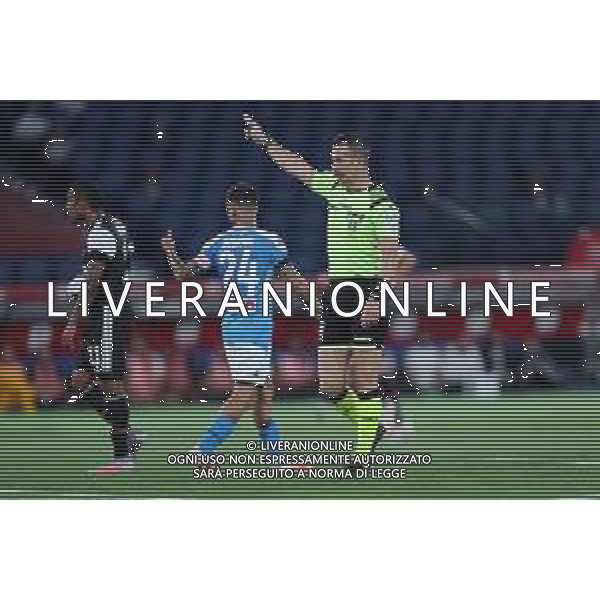 NAPOLI - JUVENTUS FINALE DI COPPA ITALIA TIM CUP ROMA 17.06.2020 NELLA FOTO: ARBITRO DANIELE DOVERI, LORENZO INSIGNE ©MOSCA / AGENZIA ALDO LIVERANI SAS