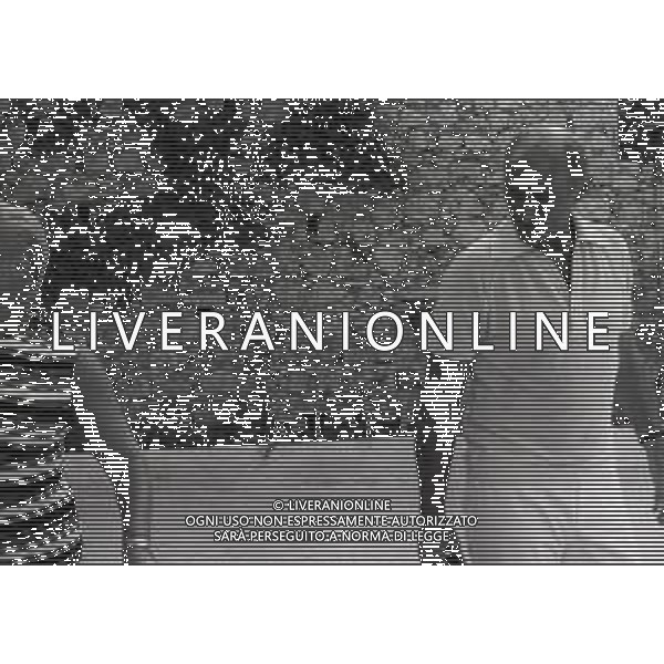 RETROSPETTIVA LEE VAN CLEFF ATTORE NELLA FOTO LEE VAN CLEEF A TAORMINA NELL\'ANNO 1973 AG ALDO LIVERANI SAS