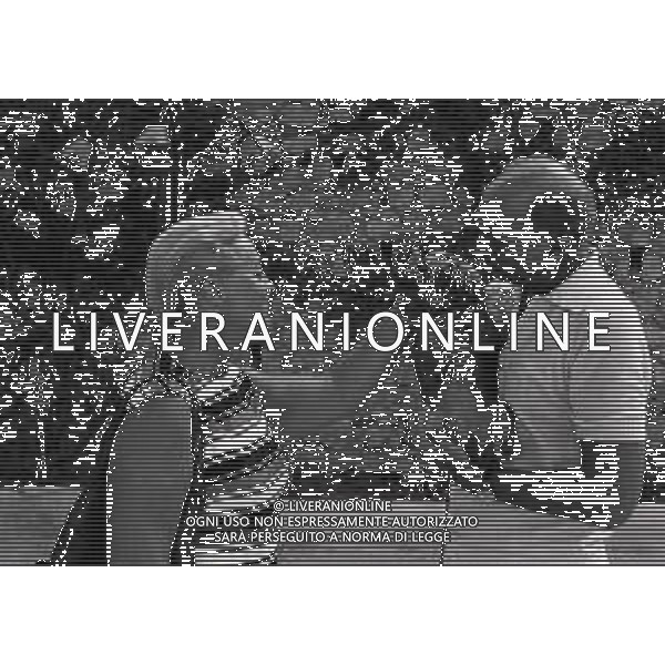 RETROSPETTIVA LEE VAN CLEFF ATTORE NELLA FOTO LEE VAN CLEEF A TAORMINA NELL\'ANNO 1973 AG ALDO LIVERANI SAS