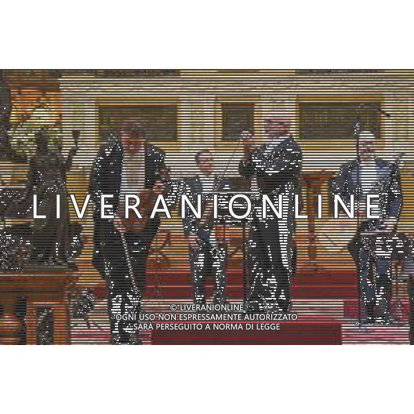 Basilica di Sant\'Antonio, Padova (Pd), Italia, 21/06/2020 Nella foto: Il Primo Violino Lucio Degani e il Direttore Giuliano Carella ©Simone Piccirilli - Alessio Marini / AGENZIA ALDO LIVERANI SAS - Solstizio in Musica Concerto in Onore di Sant\'Antonio a Padova 21.06.2020