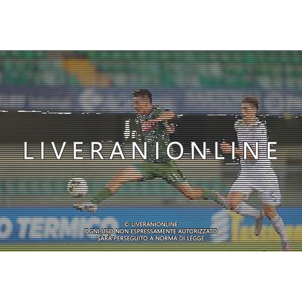Hellas Verona - Napoli Campionato di Calcio Serie A TIM 23/06/2020 nella foto: Lozano Hirving(ssc napoli) ©Claudio Zamagni/Agenzia Aldo Liverani Lozano Hirving(ssc napoli) during Italian Serie A soccer match between HELLAS VERONA - NAPOLI at Marc\'Antonio Bentegodi Stadium on June 23 2020 photo credit by Claudio Zamagni/Aldo Liverani Photo Agency/ AGENZIA ALDO LIVERANI SAS
