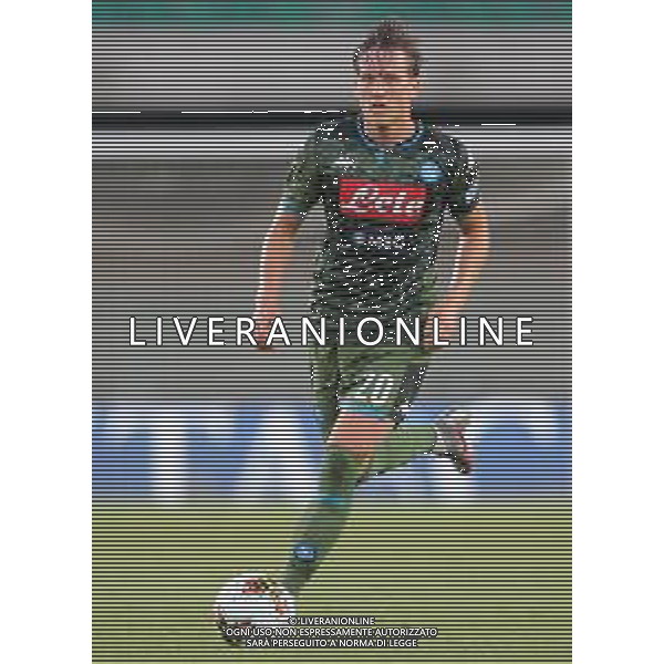 Hellas Verona - Napoli Campionato di Calcio Serie A TIM 23/06/2020 nella foto: Zielinski Piotr(ssc napoli) ©Claudio Zamagni/Agenzia Aldo Liverani Zielinski Piotr(ssc napoli) during Italian Serie A soccer match between HELLAS VERONA - NAPOLI at Marc\'Antonio Bentegodi Stadium on June 23 2020 photo credit by Claudio Zamagni/Aldo Liverani Photo Agency / AGENZIA ALDO LIVERANI SAS