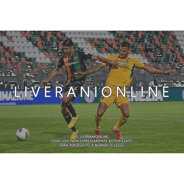 Campionato di Calcio Serie B 2019/2020 Venice, Italy, 26 Jun 2020 Venezia vs Ascoli Photo showing: Pietro Ceccaroni (Venezia) ostacolato da Gianluca Scamacca (Ascoli) ©Ettore Griffoni - Alessio Marini / AGENZIA ALDO LIVERANI SAS