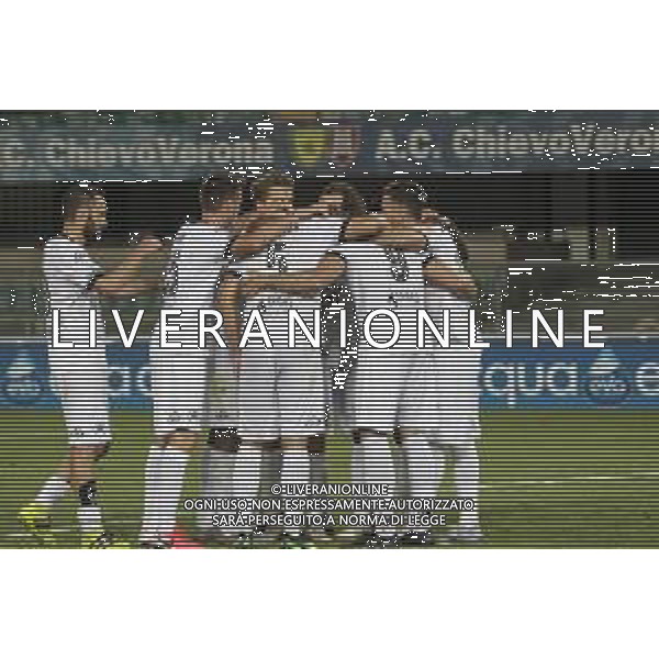 Verona (VR), Italia, 26 Giugno 2020, Stadio Marc\'Antonio Bentegodi, 30° giornata campionato di calcio Serie BKT 2019/2020, incontro tra le squadre del Chievo Verona e dello Spezia Calcio, nella foto: l\'esultanza di Galabinov e dei compagni FOTO DAV CASENTINI-AG ALDO LIVERANI SAS