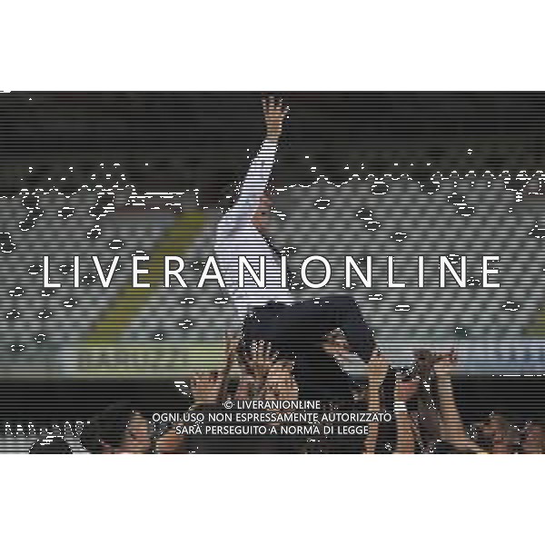 Finale coppa Italia Serie C Ternana Calcio - Juventus Under 23 27/06/2020 nella foto: esultanza della juventus, festeggiamenti per la vittoria della coppa italia - Fabio Pecchia portato in trionfo ©Claudio Zamagni/Agenzia Aldo Liverani / AGENZIA ALDO LIVERANI SAS