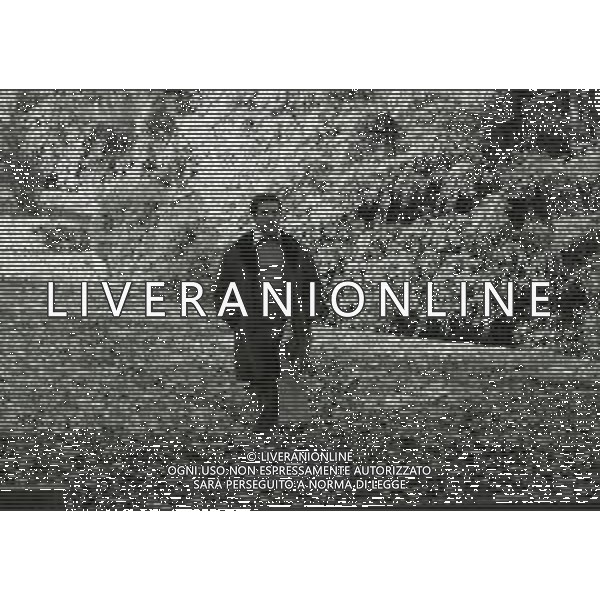 RETROSPETTIVA RENATO POZZETTO ATTORE NELLA FOTO RENATO POZZETTO NEL FILM“LUNA DI MIELE IN TRE“ NELL\'ANNO 1975 AG ALDO LIVERANI SAS
