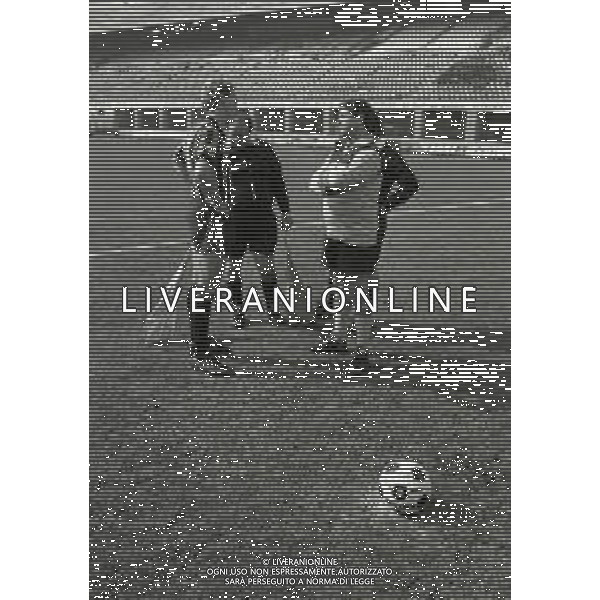 RETROSPETTIVA RENATO POZZETTO ATTORE NELLA FOTO RENATO POZZETTO NEL FILM“ IL VOLATORE DI AQUILONI“ CON KARL HEINZ RUMMENIGGE NELL\'ANNO 1984 AG ALDO LIVERANI SAS  