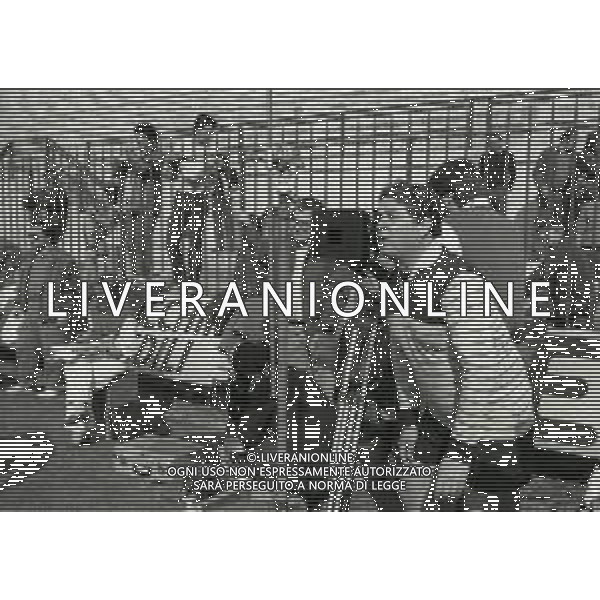 RETROSPETTIVA RENATO POZZETTO ATTORE NELLA FOTO RENATO POZZETTO NEL FILM“ IL VOLATORE DI AQUILONI“ CON KARL HEINZ RUMMENIGGE NELL\'ANNO 1984 AG ALDO LIVERANI SAS 