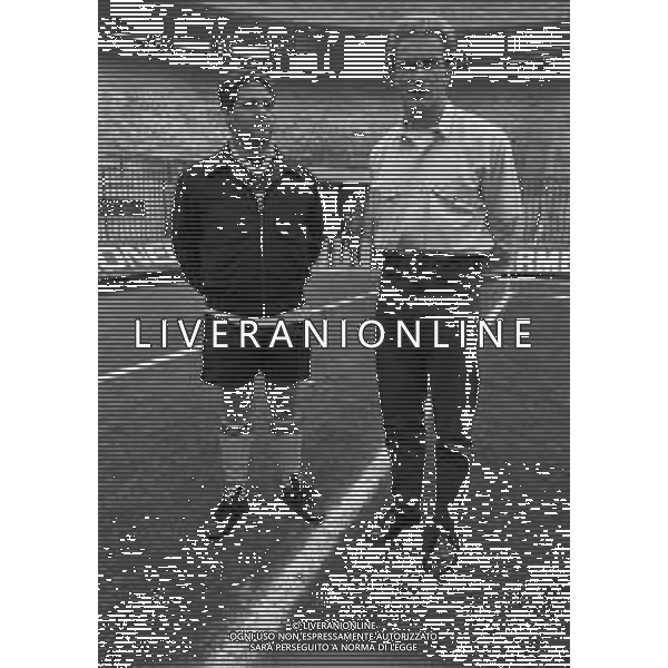 RETROSPETTIVA RENATO POZZETTO ATTORE NELLA FOTO RENATO POZZETTO NEL FILM“ IL VOLATORE DI AQUILONI“ CON KARL HEINZ RUMMENIGGE NELL\'ANNO 1984 AG ALDO LIVERANI SAS 