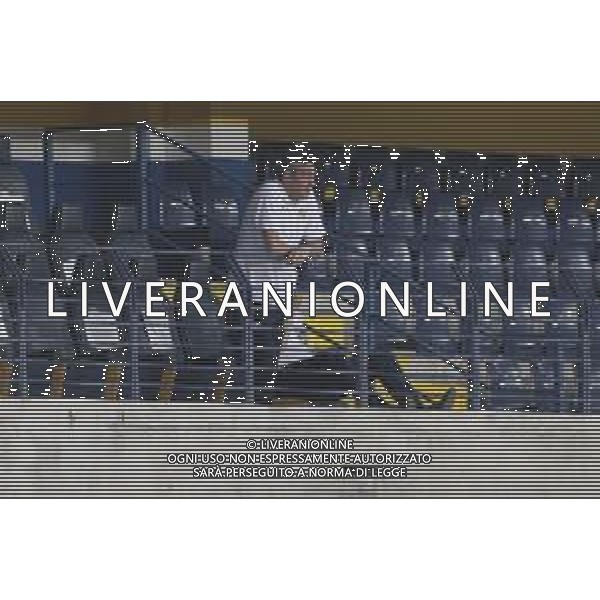 Verona (VR), Italia, 29 Giugno 2020, Stadio Marc\'Antonio Bentegodi, 31° giornata campionato di calcio Serie BKT 2019/2020, incontro tra le squadre del Chievo Verona e del Frosinone Calcio, nella foto: mister Aglietti alfredo in tribuna per squalifica ©Davide Casentini / AGENZIA ALDO LIVERANI SAS