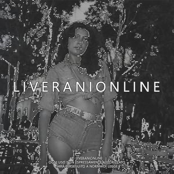 RETROSPETTIVA LOREDANA BERTE\' CANTANTE NELLA FOTO LOREDANA BERTE\' ALLA BUSSOLA NELL\'ANNO 1975 AG ALDO LIVERANI SAS 