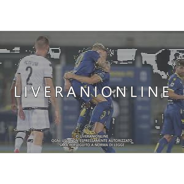 Verona (VR), Italia, 01 Luglio 2020, Stadio Marc\'Antonio Bentegodi, 29° giornata Campionato Serie A Tim 2019/2020, incontro tra le squadre dell\'Hellas Verona e del Parma Calcio, nella foto: l\'esultanza di Zaccagni dopo il gol del vantaggiol\'esultanza dopo il gol di Di Carmine ©Davide Casentini / AGENZIA ALDO LIVERANI SAS