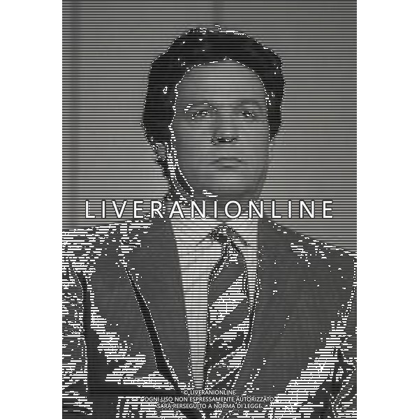 TRASMISSIONE TELEVISIVA “ RISATISSIMA“ NELLA FOTO RENATO POZZETTO NELL\'ANNO 1985 AG ALDO LIVERANI SAS