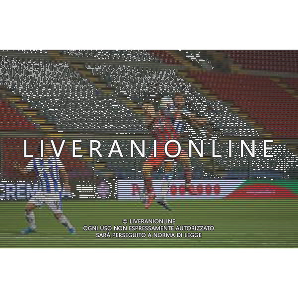 Campionato di Calcio Serie B 2019/2020 Cremona, Italia, 03 luglio 2020 Cremonese vs Pescara Nella foto: Celar Zan (Cremonese) in contrasto di testa con Scognamiglio (Pescara) AGENZIA LM MEDIA-AG ALDO LIVERANI SAS