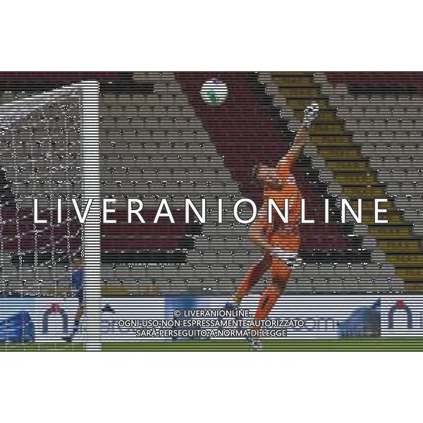 Campionato di Calcio Serie B 2019/2020 Cittadella (PD), Italia, 10 luglio 2020 Cittadella vs Crotone Nella foto: parata di Alberto Paleari (AS Cittadella) FOTO ALESSIO MARINI-LM MEDIA -AG ALDO LIVERANI SAS