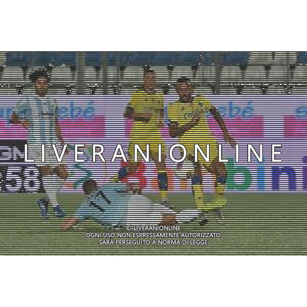 Campionato di Calcio Serie B 2019/2020 Chiavari (GE), Italia, 13 luglio 2020 Virtus Entella vs Pisa Nella foto: Filippo De Col (Entella) tenta di contrastare Danilo Soddimo (Pisa) FOTO GABRIELE MASOTTI-AG LMMEDIA-AG ALDO LIVERANI SAS