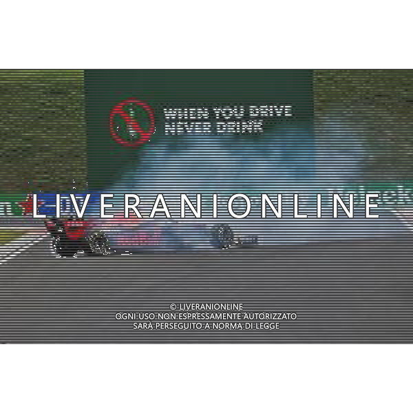 Max Verstappen (NLD) Red Bull Racing RB16 spins in the third practice session. 18.07.2020. Formula 1 World Championship, Rd 3, Hungarian Grand Prix, Budapest, Hungary, Qualifying Day. / AGENZIA ALDO LIVERANI SAS - ITALY ONLY EDITORIAL USE ONLY