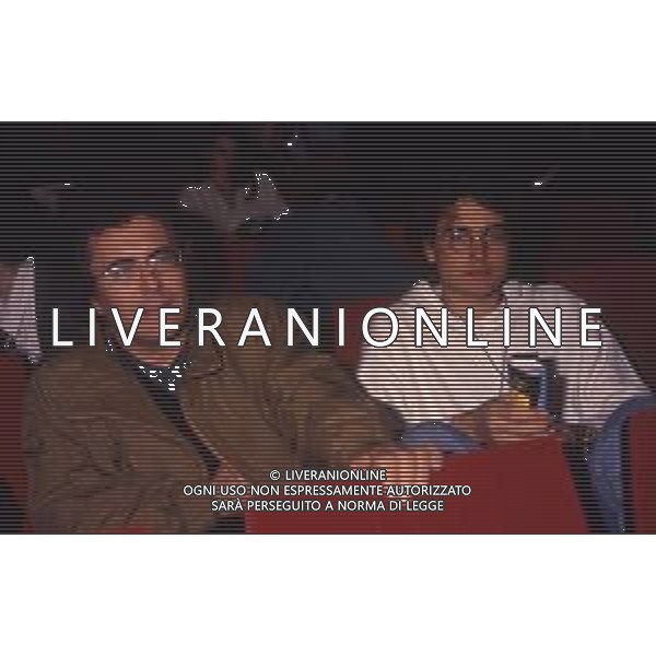 RETROSPETTIVA YARI CARRISI CANTANTE E COMPOSITORE DI COLONNE CINEMATOGRAFICHE NELLA FOTO YARI CARRISI CON IL PADRE ALBANO CARRISI AG ALDO LIVERANI SAS