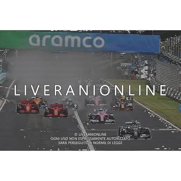 Lewis Hamilton (GBR) Mercedes AMG F1 W11 leads at the start of the race. 19.07.2020. Formula 1 World Championship, Rd 3, Hungarian Grand Prix, Budapest, Hungary, Race Day. / AGENZIA ALDO LIVERANI SAS - ITALY ONLY EDITORIAL USE ONLY