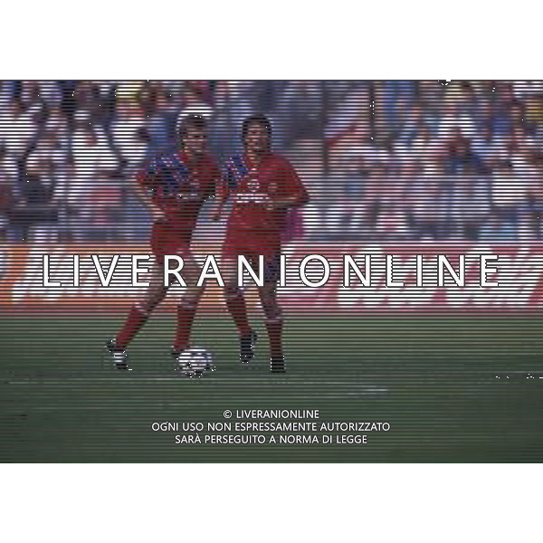 RETROSPETTIVA LOTHAR MATTHAUS CALCIATORE NELLA FOTO LOTHAR MATTHAUS CON LA MAGLIA DEL BAYERN MONACO NELL\'ANNO 1992-1993 AG ALDO LIVERANI SAS