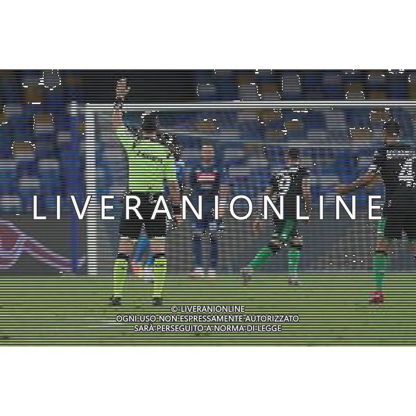 NAPOLI - SASSUOLO CAMPIONATO SERIE A TIM 25.07.2020 NELLA FOTO ARBITRO AURELIANO ANNULLA IL GOL A CAPUTO ©MOSCA / AGENZIA ALDO LIVERANI SAS
