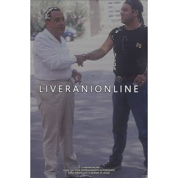 RETROSPETTIVA ALBERTO SORDI ATTORE NELLA FOTO ALBERTO SORDI NEL FILM "TROPPO FORTE" NELL\'ANNO 1986 CON CARLO VERDONE AG ALDO LIVERANI SAS