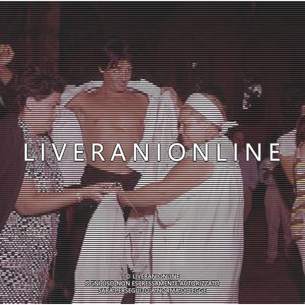 RETROSPETTIVA VITTORIO GASSMAN ATTORE NELLA FOTO VITTORIO GASSMAN NEL FILM"L\'ARMATA BRANCALEONE" NELL\'ANNO 1966 AG ALDO LIVERANI SAS