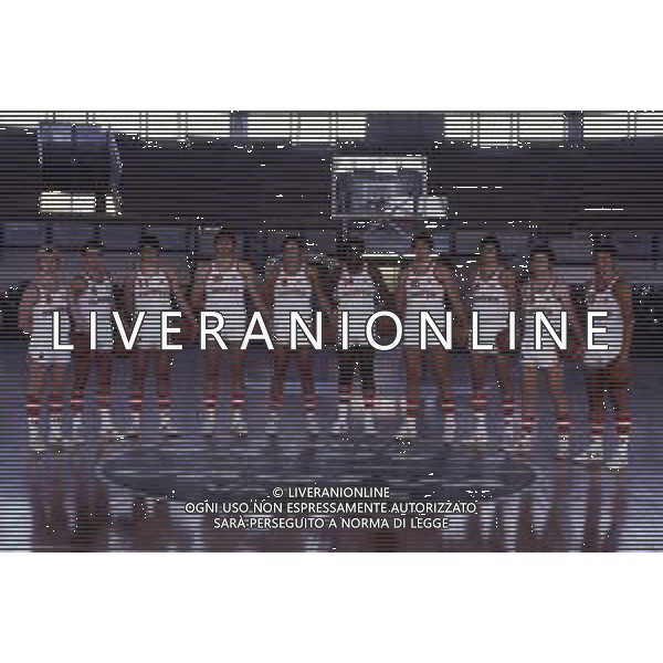 FORMAZIONE CAGIVA VARESE BASKET 1981-1982 NELLA FOTO LA FORMAZIONE DELLA CAGIVA BASKET VARESE 1981-1982 AG ALDO LIVERANI SAS