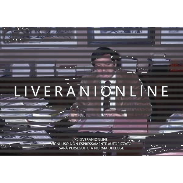 RETROSPETTIVA GIORGIO BENVENUTO SINDACALISTA E POLITICO ITALIANO NELLA FOTO GIORGIO BENVENUTO A ROMA NEL SUO UFFICIO NELL\'ANNO 1982 AG ALDO LIVERANI SAS
