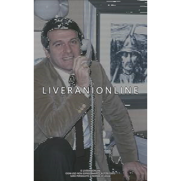 RETROSPETTIVA GIORGIO BENVENUTO SINDACALISTA E POLITICO ITALIANO NELLA FOTO GIORGIO BENVENUTO A ROMA NEL SUO UFFICIO NELL\'ANNO 1982 AG ALDO LIVERANI SAS