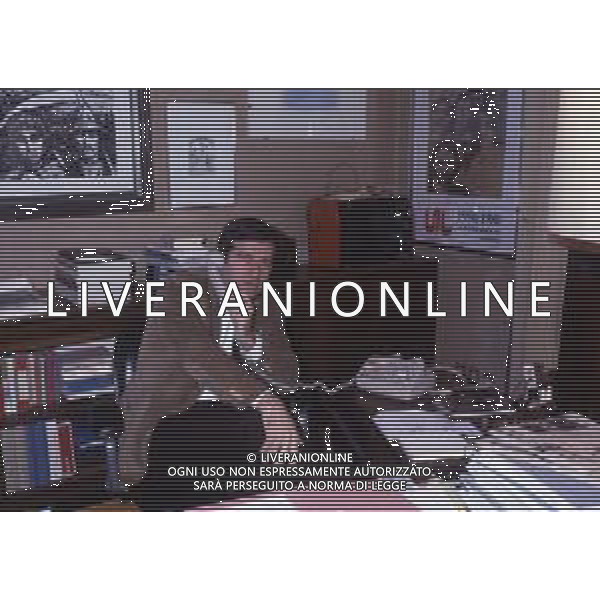 RETROSPETTIVA GIORGIO BENVENUTO SINDACALISTA E POLITICO ITALIANO NELLA FOTO GIORGIO BENVENUTO A ROMA NEL SUO UFFICIO NELL\'ANNO 1982 AG ALDO LIVERANI SAS