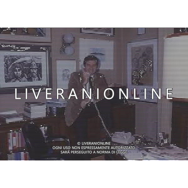 RETROSPETTIVA GIORGIO BENVENUTO SINDACALISTA E POLITICO ITALIANO NELLA FOTO GIORGIO BENVENUTO A ROMA NEL SUO UFFICIO NELL\'ANNO 1982 AG ALDO LIVERANI SAS