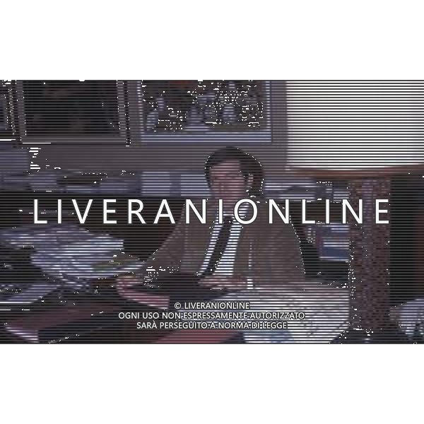 RETROSPETTIVA GIORGIO BENVENUTO SINDACALISTA E POLITICO ITALIANO NELLA FOTO GIORGIO BENVENUTO A ROMA NEL SUO UFFICIO NELL\'ANNO 1982 AG ALDO LIVERANI SAS
