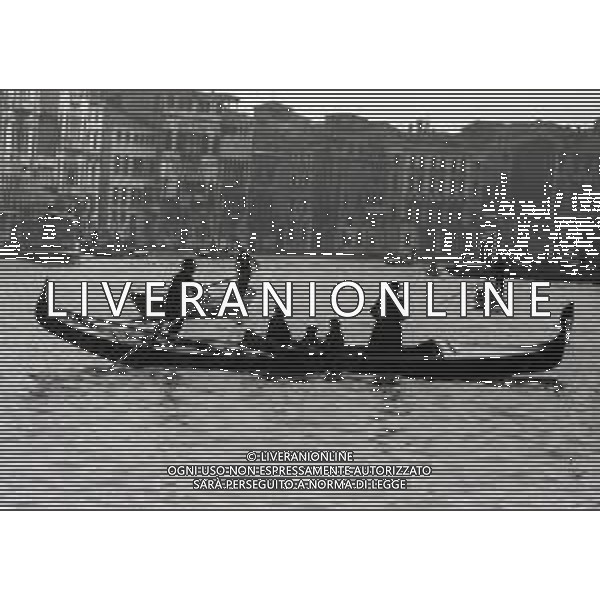 1936-1939 VENEZIA VARIE PANORAMICHE DELLA CITTA E DI GENTE IN LAGUNA AG ALDO LIVERANI SAS