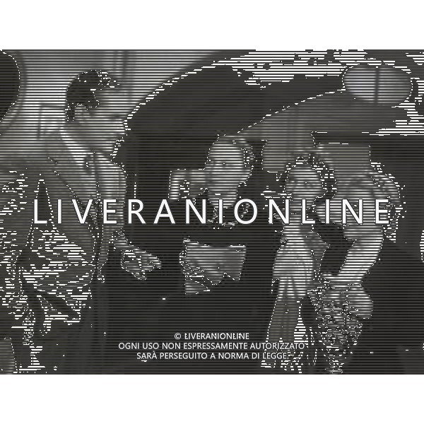 RETROSPETTIVA AMEDEO NAZZARI ATTORE NELLA FOTO AMEDEO NAZZARI NEL FILM "APPARIZIONE" CON ALIDA VALLI NELL\'ANNO 1943 AG ALDO LIVERANI SAS 