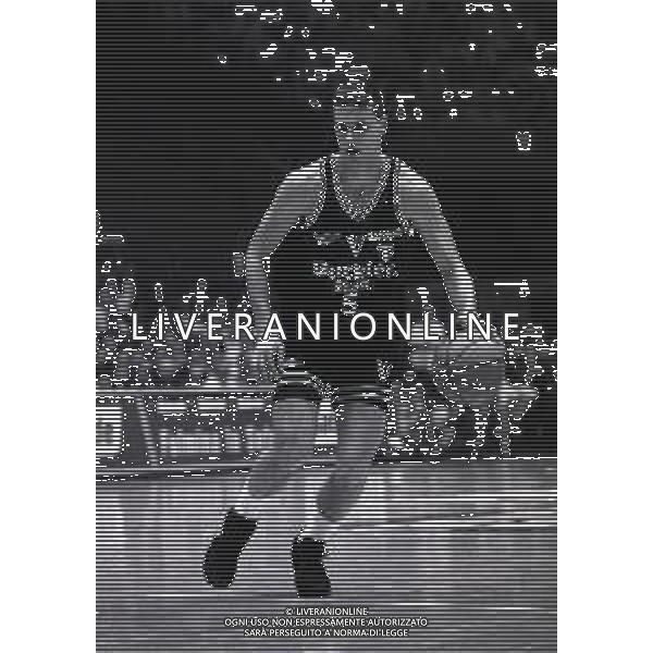 26-11-1995 MILANO CAMPIONATO DI BASKET A 1 STEFANEL MILANO - BUCKLER BOLOGNA 95-84 NELLA FOTO ARIJAN KOMAZEC AG ALDO LIVERANI SAS