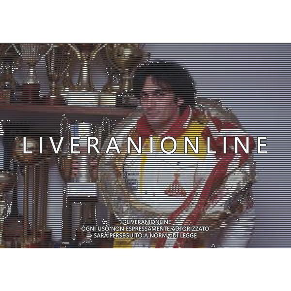 RETROSPETTIVA FRANCO UNCINI MOTOCICLISMO NELLA FOTO FRANCO UNCINI NELL\'ANNO 1983 FOTO W.PIGRUCCI-AG ALDO LIVERANI SAS 