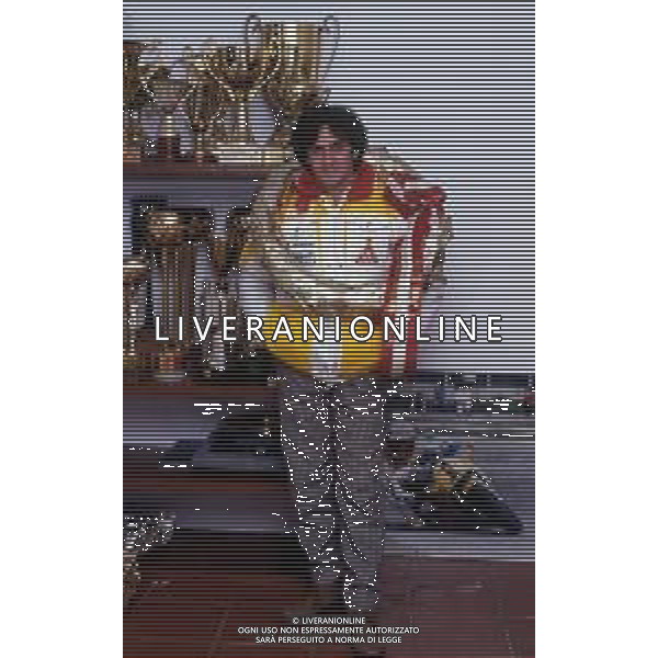 RETROSPETTIVA FRANCO UNCINI MOTOCICLISMO NELLA FOTO FRANCO UNCINI NELL\'ANNO 1983 FOTO W.PIGRUCCI-AG ALDO LIVERANI SAS 