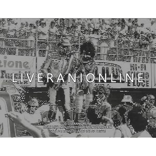 RETROSPETTIVA FRANCO UNCINI MOTOCICLISMO NELLA FOTO FRANCO UNCINI NELL\'ANNO 1983 FOTO W.PIGRUCCI-AG ALDO LIVERANI SAS