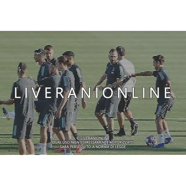 Torino 06.08.2020 Continassa Allenamento Juventus pre Champions League 2019/2020 ©Viganti/Agenzia Aldo Liverani Nella foto: paulo dybala e gonzalo higuain / AGENZIA ALDO LIVERANI SAS
