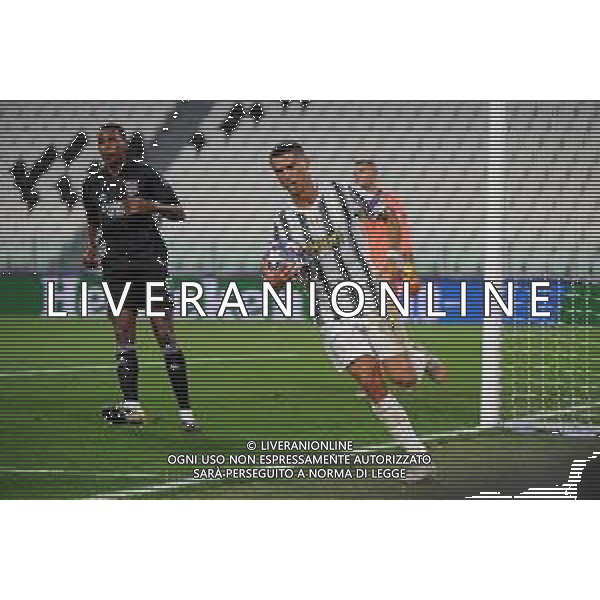 Torino 07.08.2020 Allianz Stadium Juventus vs Olympique Lione Champions League 2019/2020 ©Viganti/Agenzia Aldo Liverani Nella foto: esultanza cristiano ronaldo dopo il gol su rigore / AGENZIA ALDO LIVERANI SAS