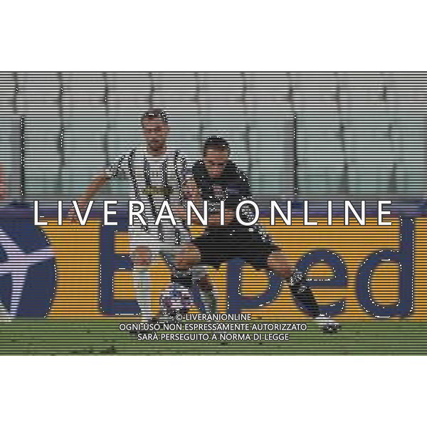 Torino 07.08.2020 Allianz Stadium Juventus vs Olympique Lione Champions League 2019/2020 ©Viganti/Agenzia Aldo Liverani Nella foto: miralem pjanic e maxence caqueret / AGENZIA ALDO LIVERANI SAS