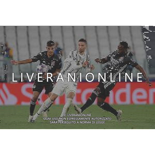 Torino 07.08.2020 Allianz Stadium Juventus vs Olympique Lione Champions League 2019/2020 ©Viganti/Agenzia Aldo Liverani Nella foto: rodrigo bentancur e moussa dembele\' / AGENZIA ALDO LIVERANI SAS