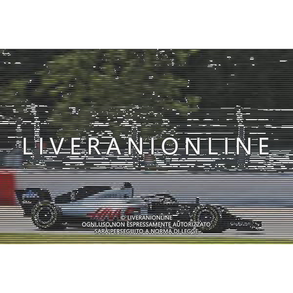 Romain Grosjean (FRA) Haas F1 Team VF-20. 08.08.2020. Formula 1 World Championship, Rd 5, 70th Anniversary Grand Prix, Silverstone, England, Qualifying Day. - www.xpbimages.com, EMail: requests@xpbimages.com © Copyright: Batchelor / XPB Images/ AGENZIA ALDO LIVERANI SAS - ITALY ONLY EDITORIAL USE ONLY